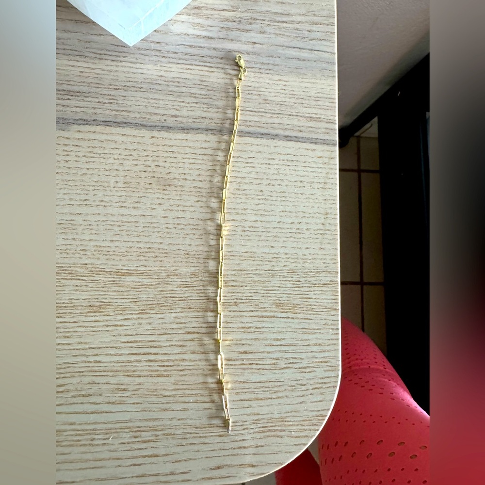 14 kt gold bracelet